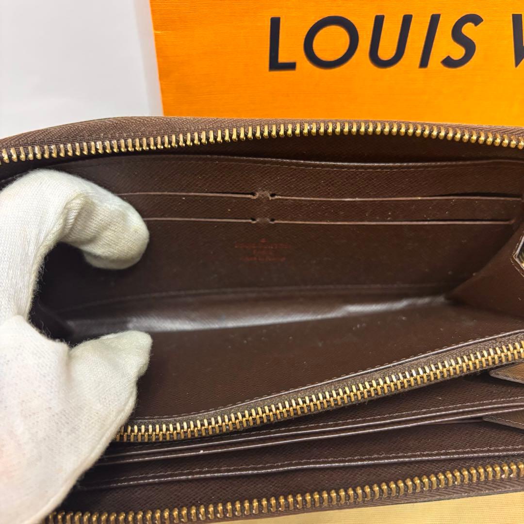 Louis Vuitton Long Wallets