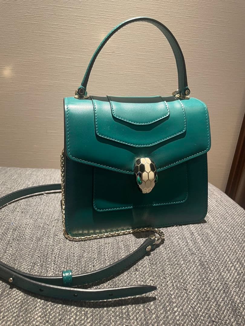 Bvlgari Shoulder Bags 3