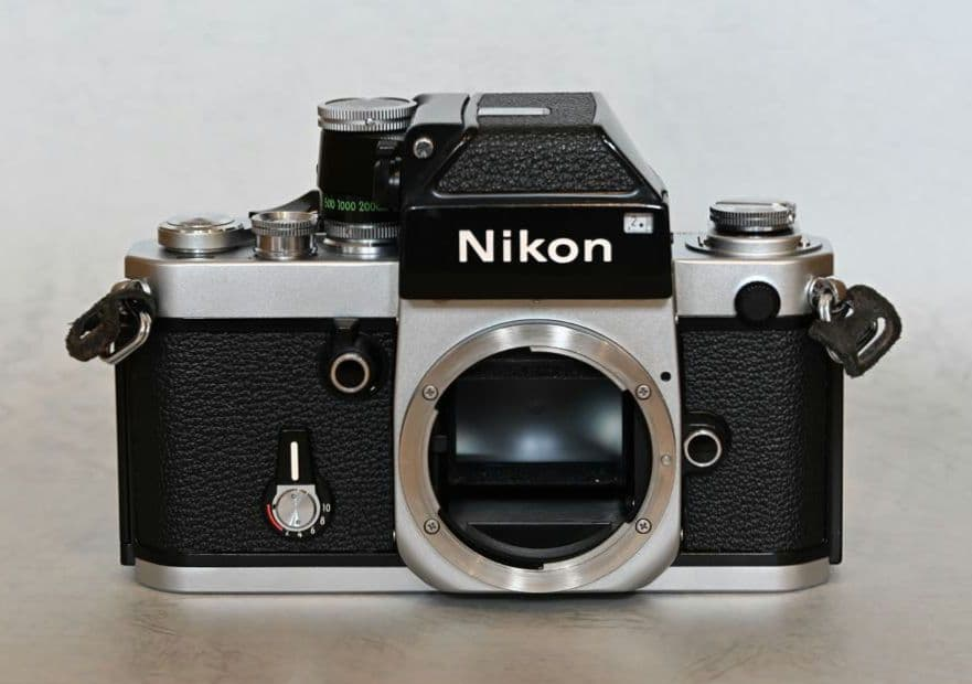 Nikon Slr Camera (Film) F
