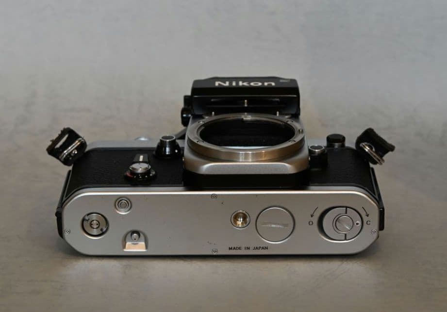 Nikon Slr Camera (Film) F