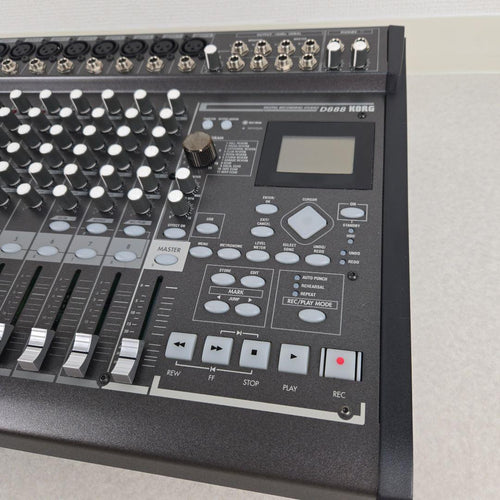 Multitrack Recorders Korg D888