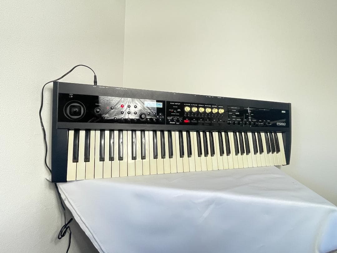 Others Korg Ps60 3