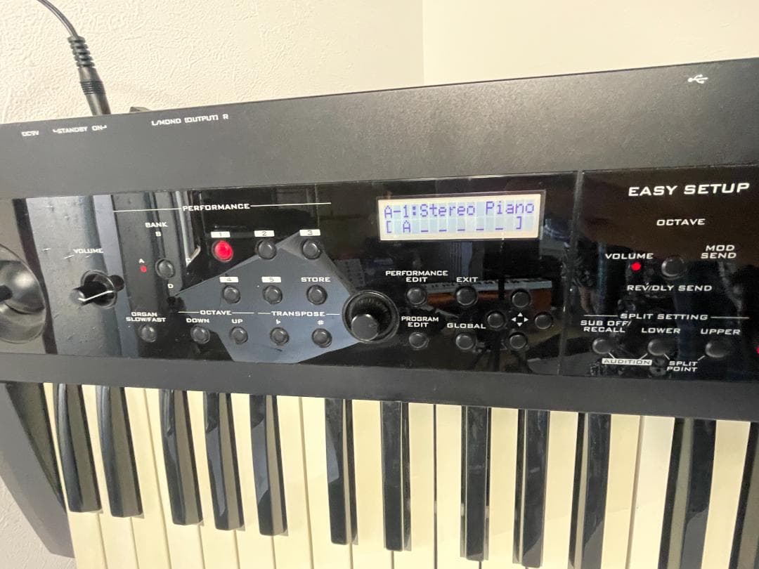 Others Korg Ps60 3
