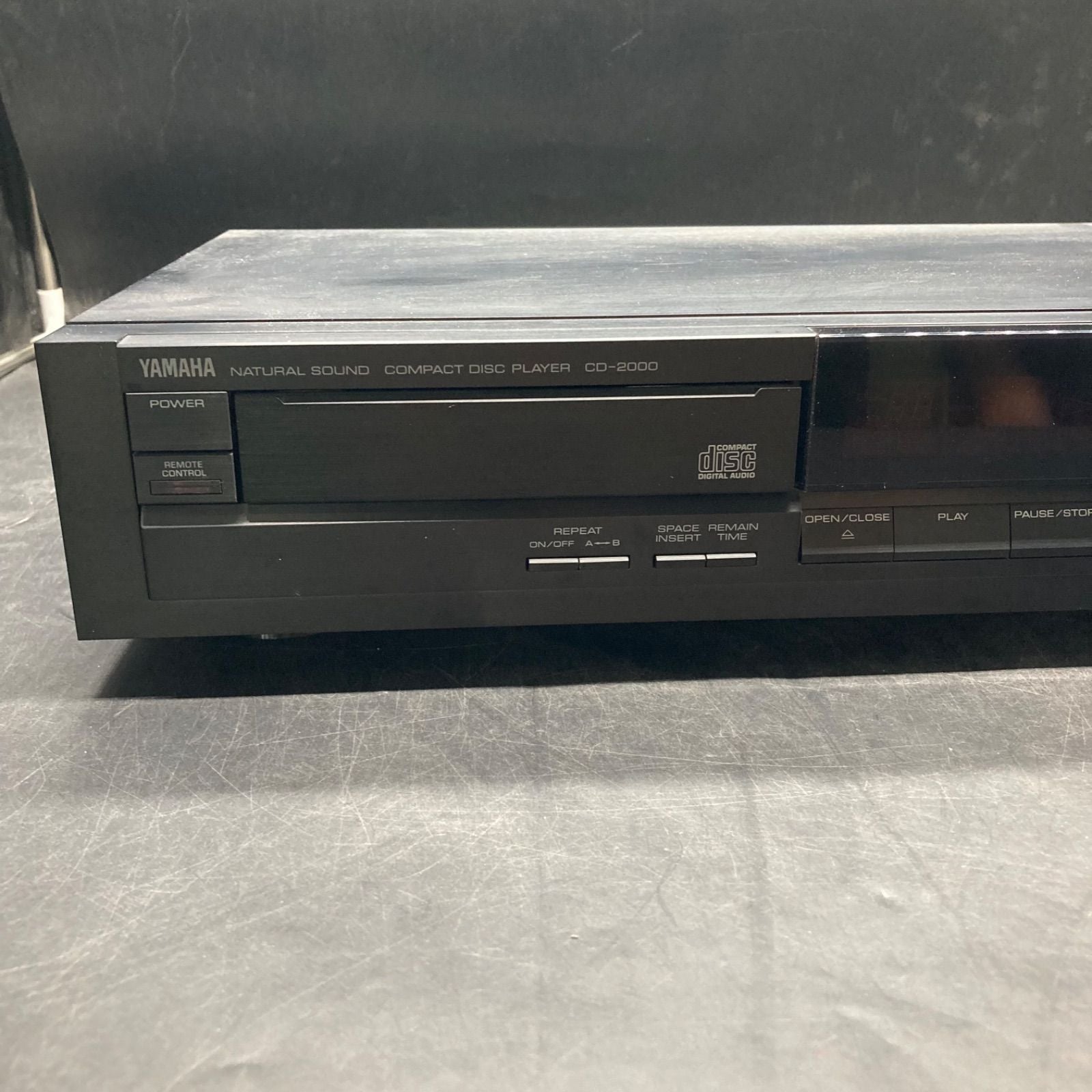 Cd Sacd Player Ks305 Yamaha Cd-2000