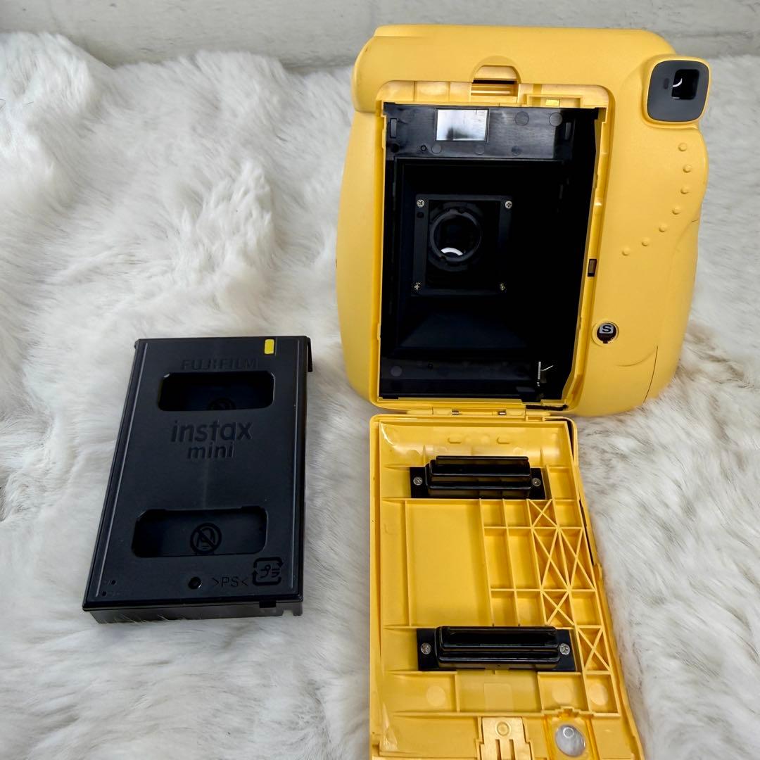 Fujifilm Instant Cameras Instax Mini 8 Minion