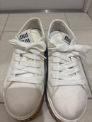 Miu Sneakers