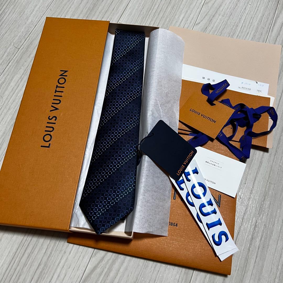 Louis Vuitton Ties Lv