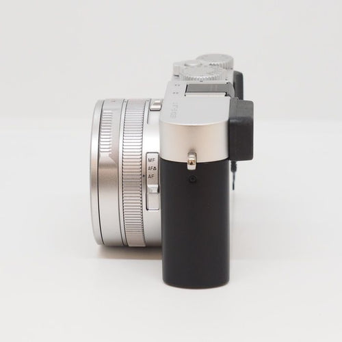 Leica Compact Digital Camera 19116 D-Lux7