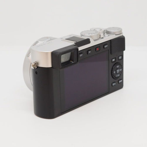 Leica Compact Digital Camera 19116 D-Lux7