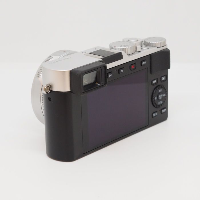 Leica Compact Digital Camera 19116 D-Lux7