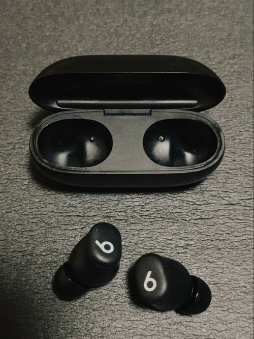 Beats By Dr. Dre Wireless Earphones Studio Buds
