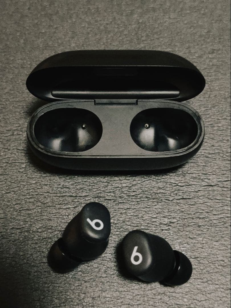 Beats By Dr. Dre Wireless Earphones Studio Buds