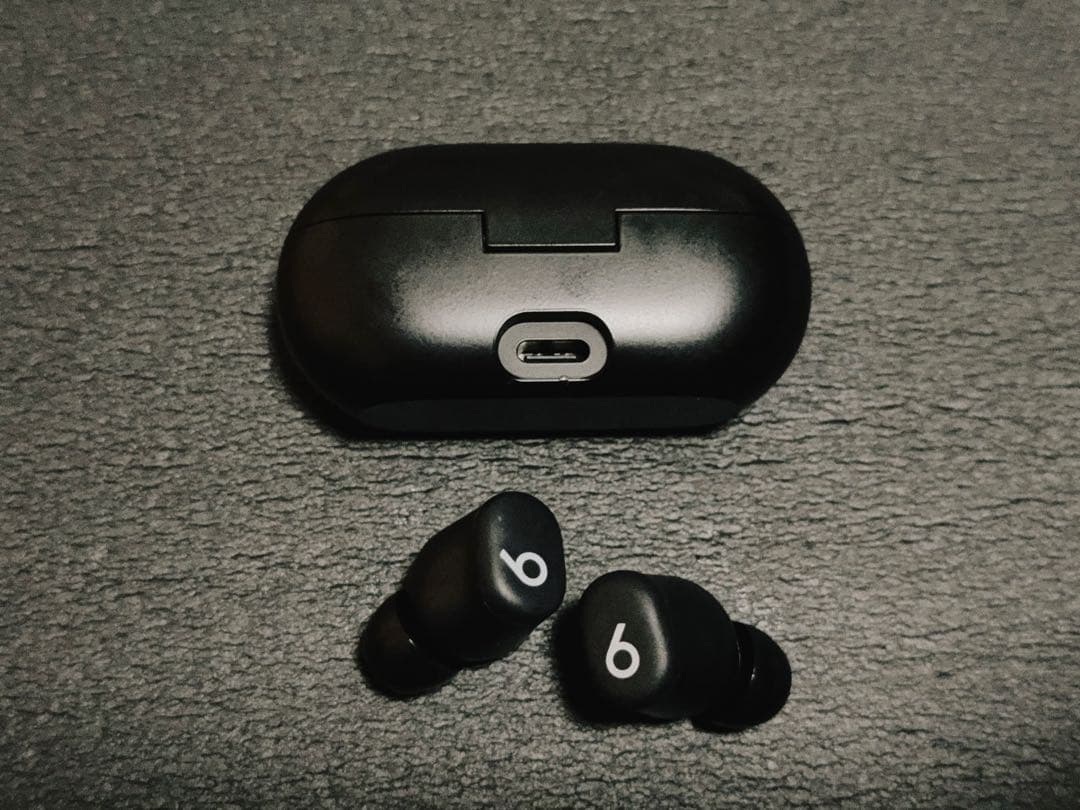 Beats By Dr. Dre Wireless Earphones Studio Buds