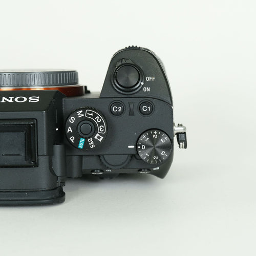 Sony Mirrorless Interchangeable Lips 26,650 2 7R Iii Ilce-7Rm3 E
