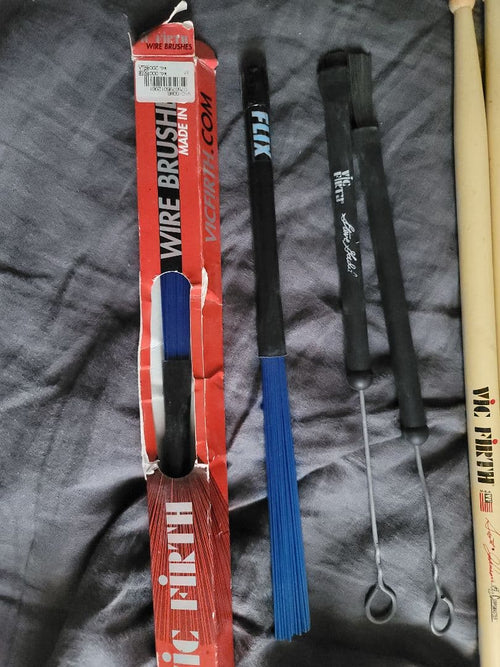Drumsticks Vic Firth