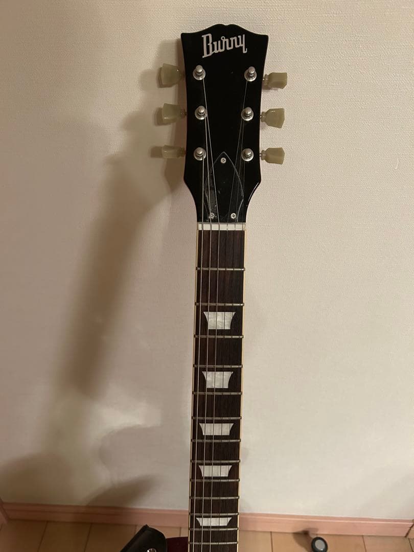 Yamaha Electric Guitar Burny