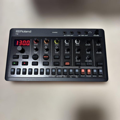 Roland Rhythm Machines Aira Compact T-8