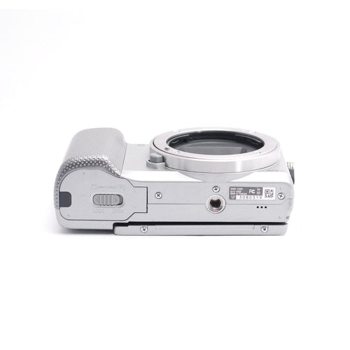 Sony Digital Slr 1000 Off 5000