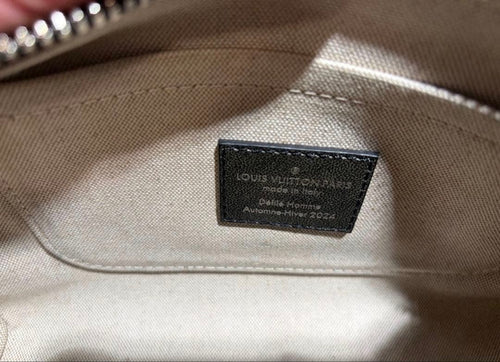 Louis Vuitton Shoulder Bags 2024 25