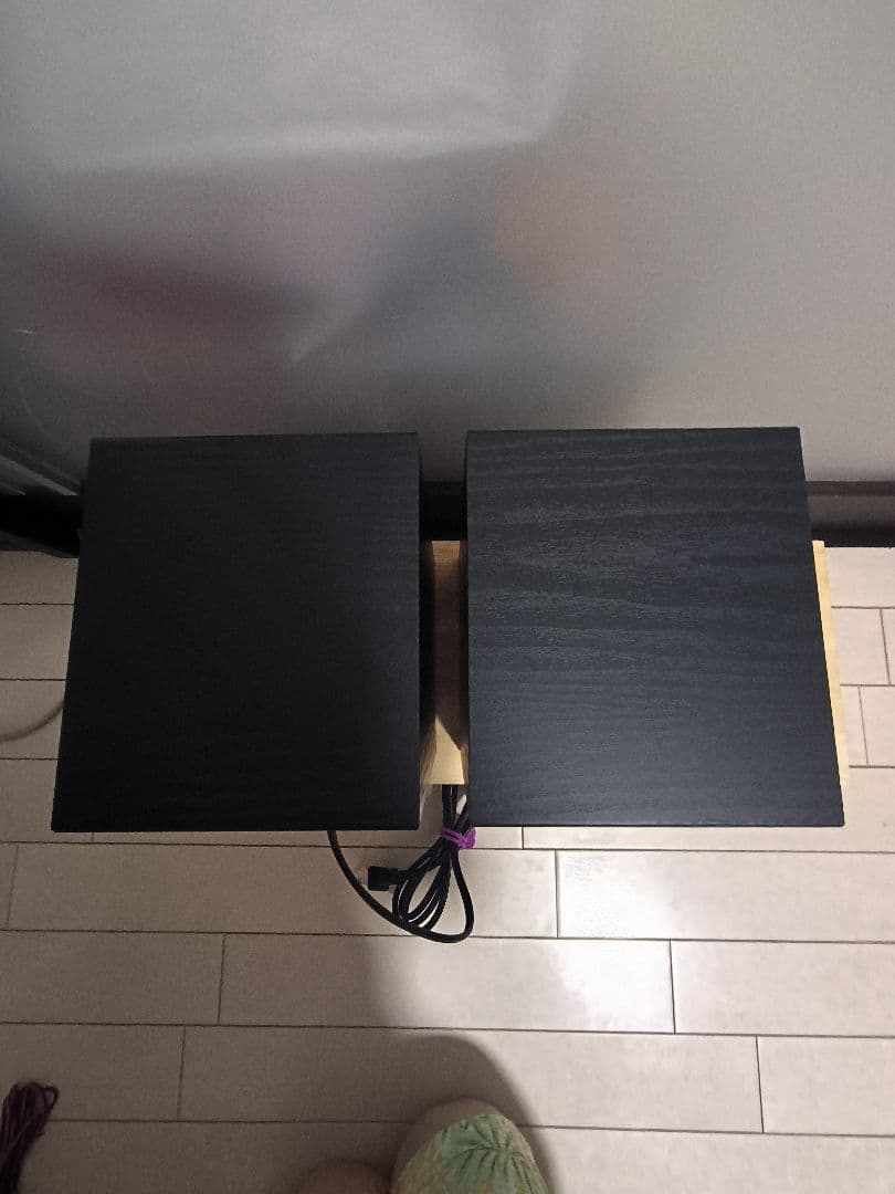 Edifier Speaker R1100