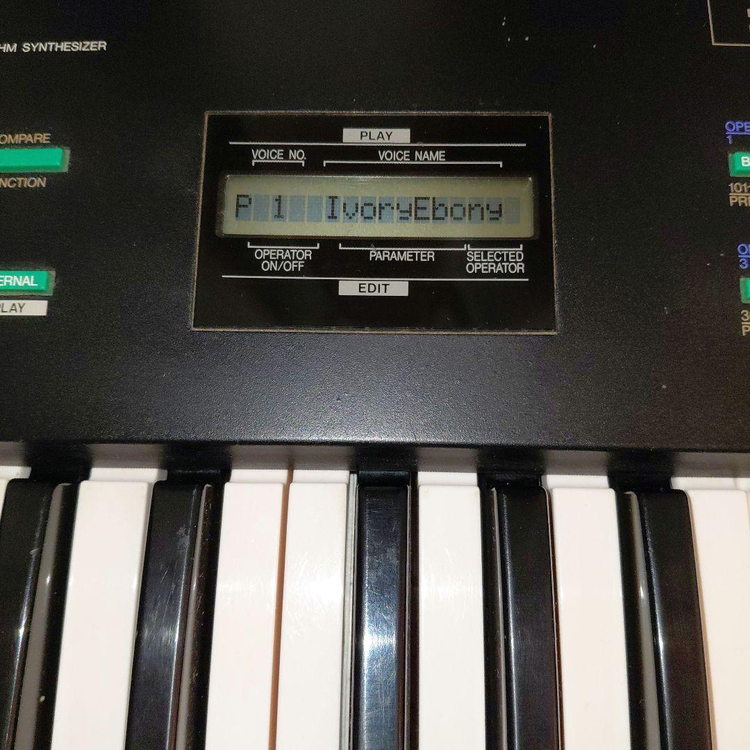 Yamaha Analog Synthesizer Dx27S 61