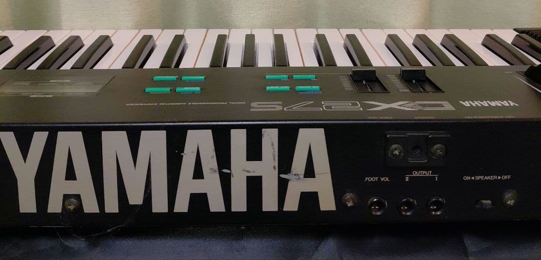 Yamaha Analog Synthesizer Dx27S 61