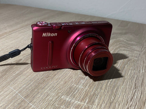 Compact Digital Camera 9953 Nikon Coolpix S9500