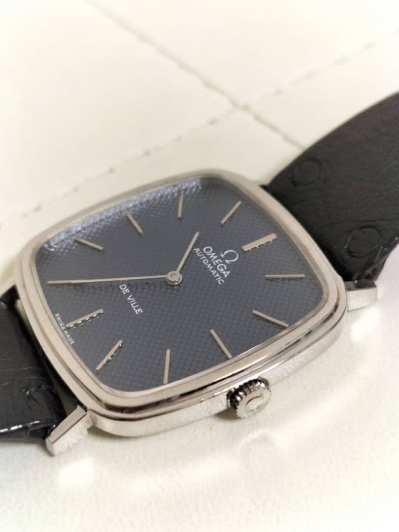 Omega Hand-Wound Watches 1970 De Ville