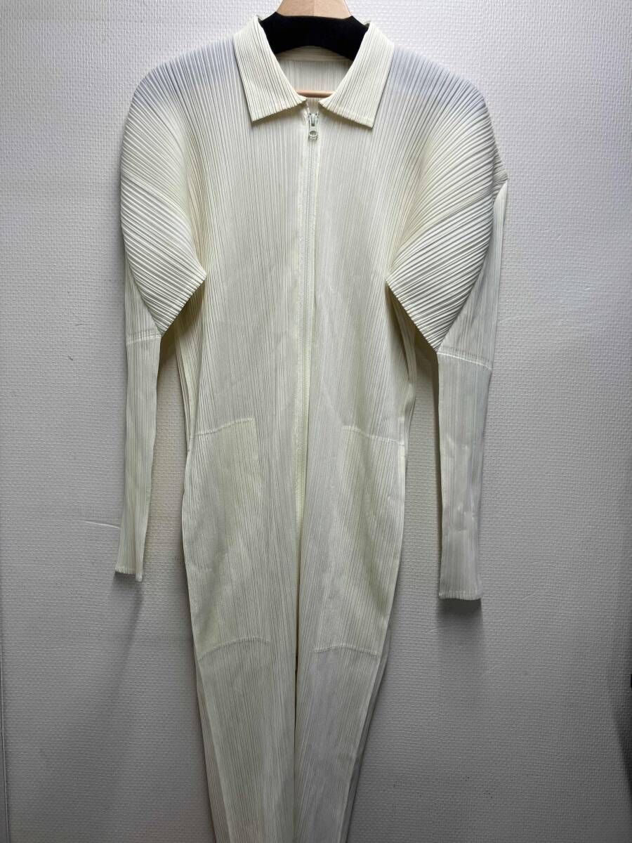 Long Sleeves, Three Quarter Sleeve Pleats Please Issey Miyake Pp71-Ja360 3
