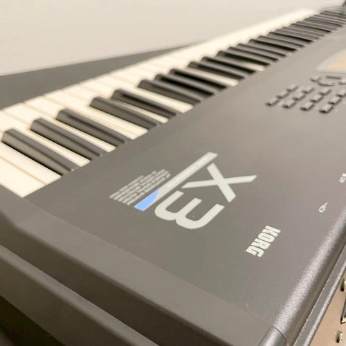 Korg Others 61 X3 100V