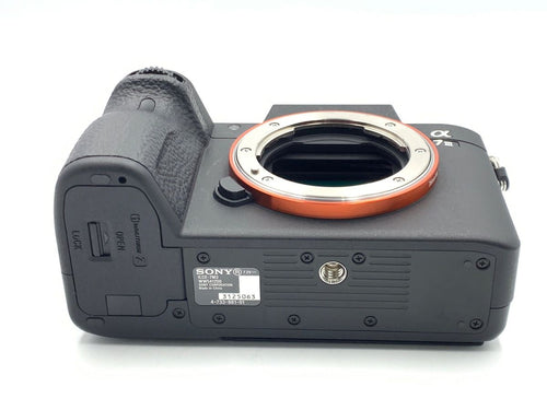 Mirrorless Interchangeable Lips 7Iii [Ilce-7M3]