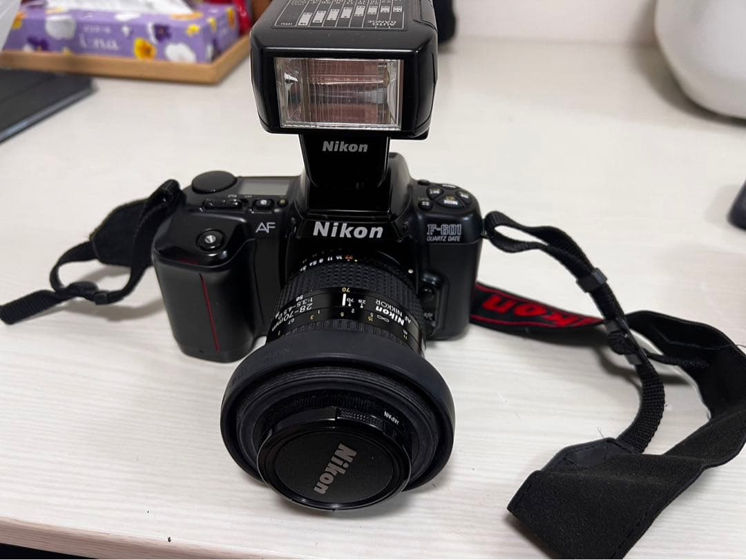 Nikon Slr Camera (Film) F-601 Af