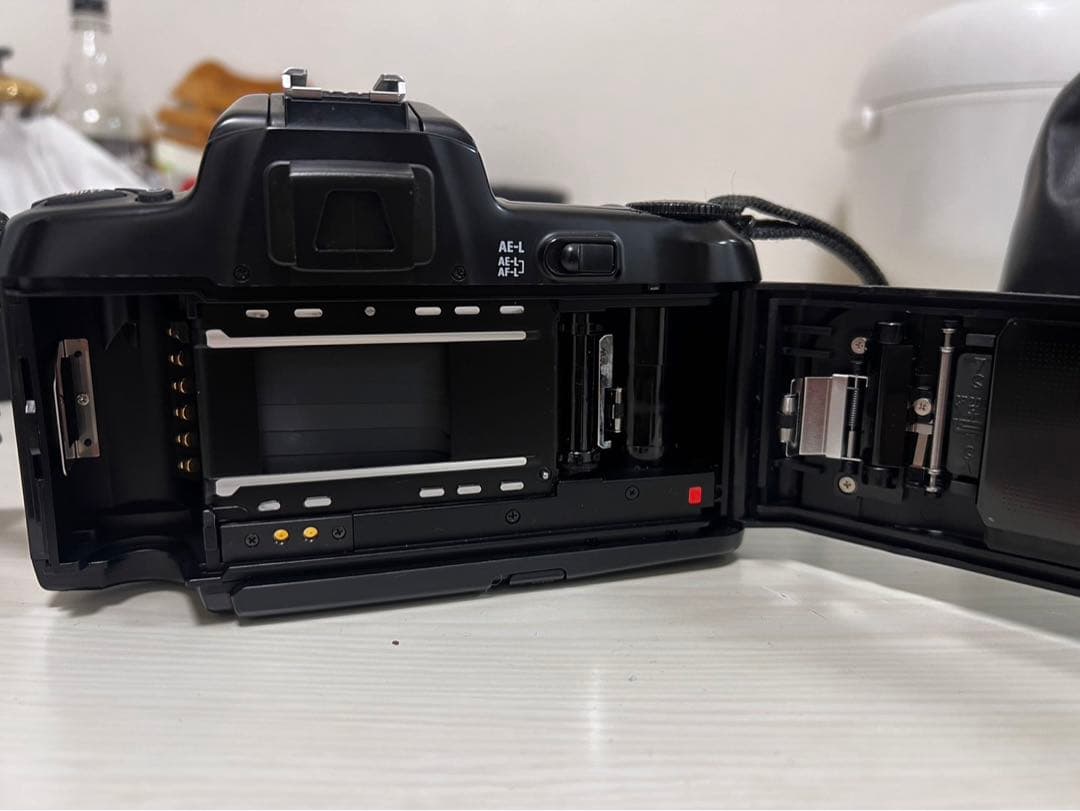 Nikon Slr Camera (Film) F-601 Af