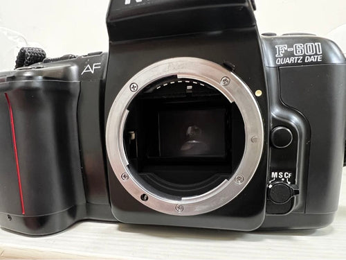 Nikon Slr Camera (Film) F-601 Af