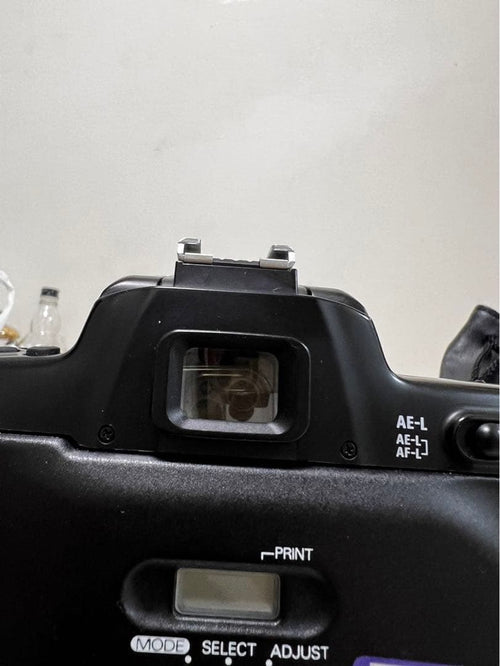 Nikon Slr Camera (Film) F-601 Af