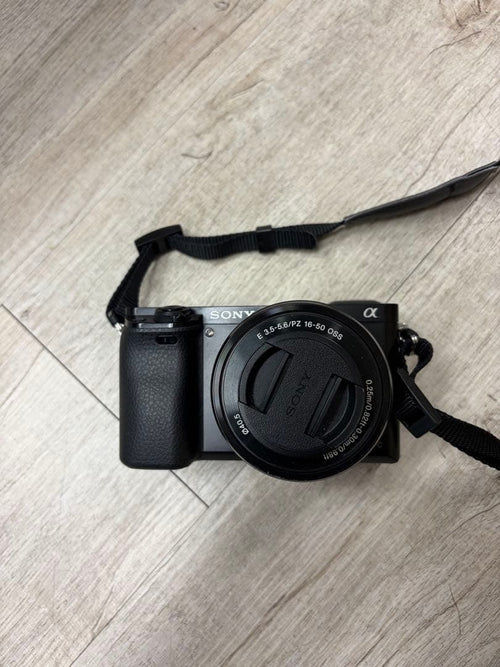 Sony Mirrorless Interchangeable Lens Cameras 6000 E 16-50Mm