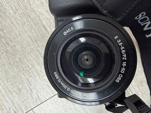 Sony Mirrorless Interchangeable Lens Cameras 6000 E 16-50Mm