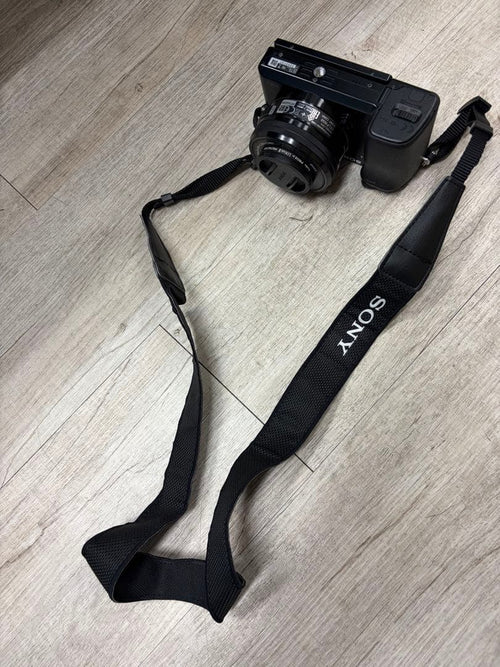 Sony Mirrorless Interchangeable Lens Cameras 6000 E 16-50Mm