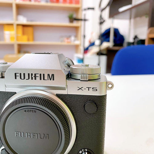 Fujifilm Mirrorless Interchangeable Lips X-T5 Silver 1172