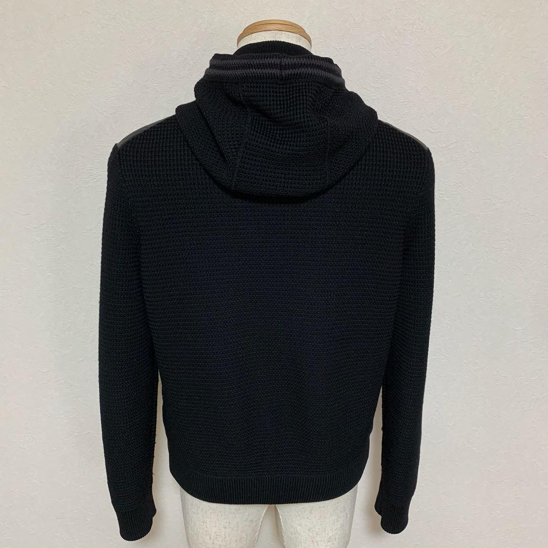 Moncler Down Jackets M 5P183