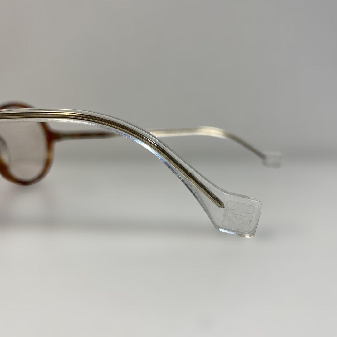 Loewe Sunglasses Lw5004U