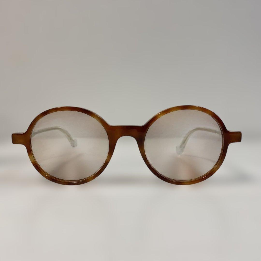 Loewe Sunglasses Lw5004U
