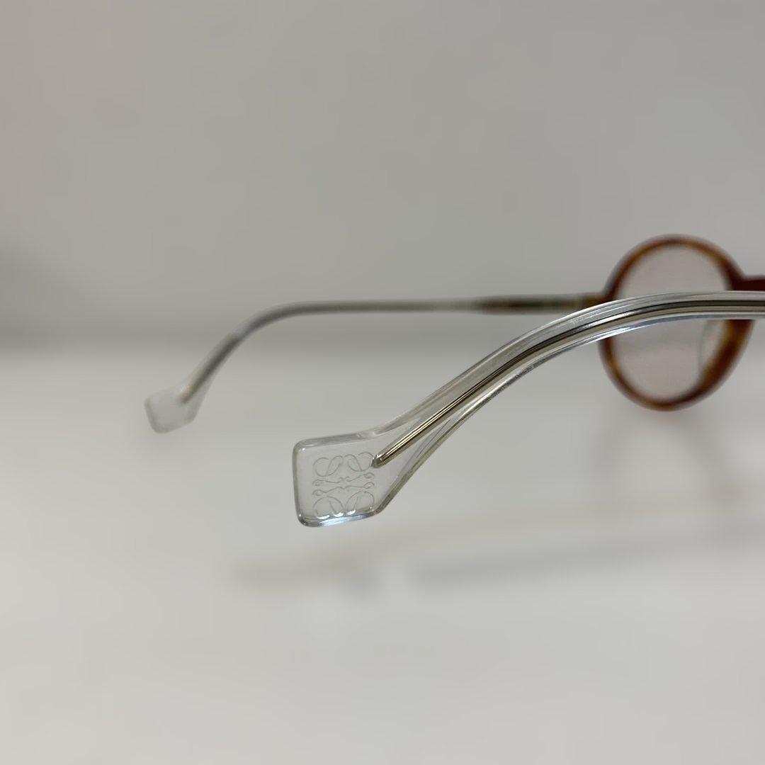 Loewe Sunglasses Lw5004U