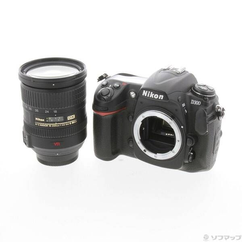 Nikon Digital Slr D300 Af-S Dx Vr18-200G 262
