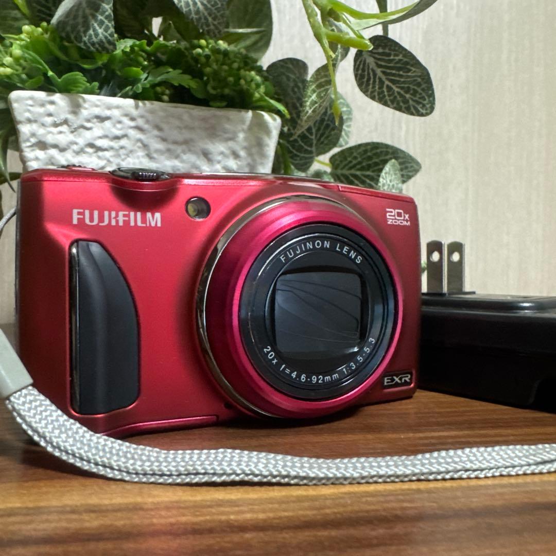Fujifilm Compact Digital Camera Wi-Fi Finepix F900Exr