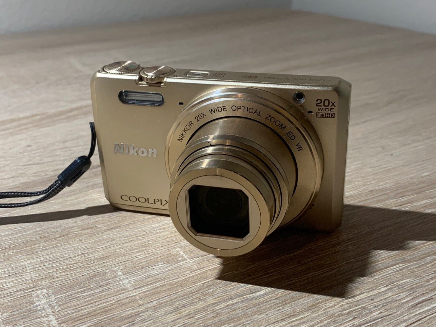 Compact Digital Camera 0321 Nikon Coolpix S7000