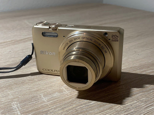 Compact Digital Camera 0321 Nikon Coolpix S7000