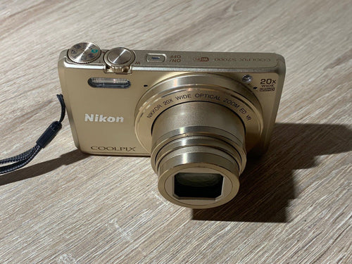 Compact Digital Camera 0321 Nikon Coolpix S7000