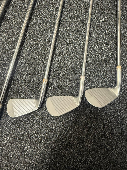 Iron Set Eb901 4 P 7 X100