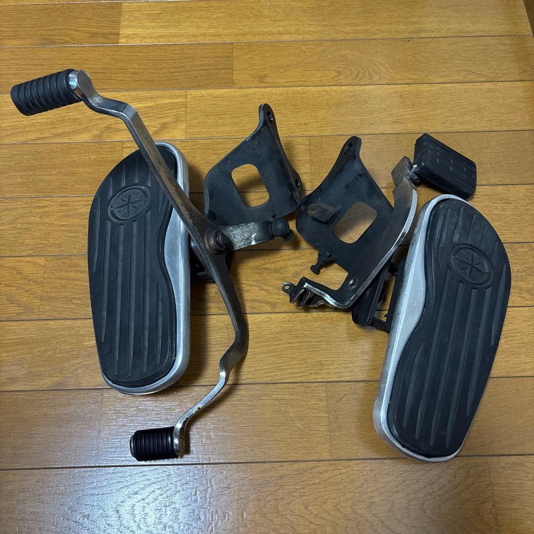 Yamaha Steps Pedals 400